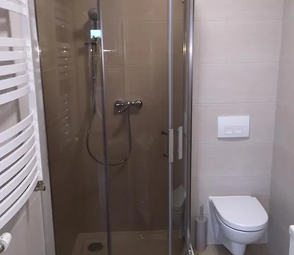 U Jasia Δωμάτια σε οικογενειακή κατοικία *